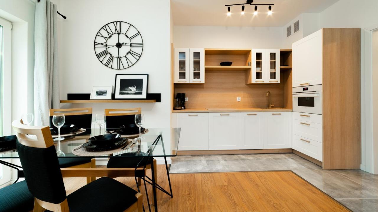 Apartamenty Everysky - Emilii Plater 18-18A Карпач Экстерьер фото